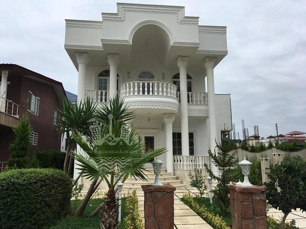 خرید ویلای استخردار