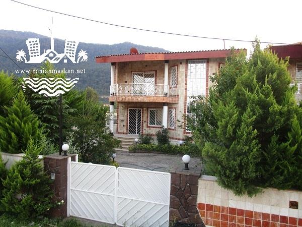 فروش ویلا نزدیک به جاده