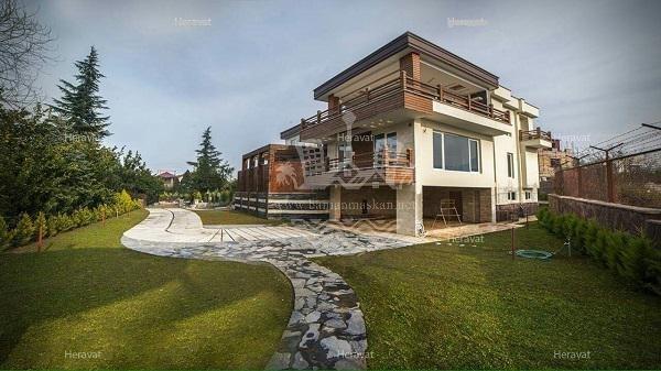 ویلا شمال فروشی استخردار